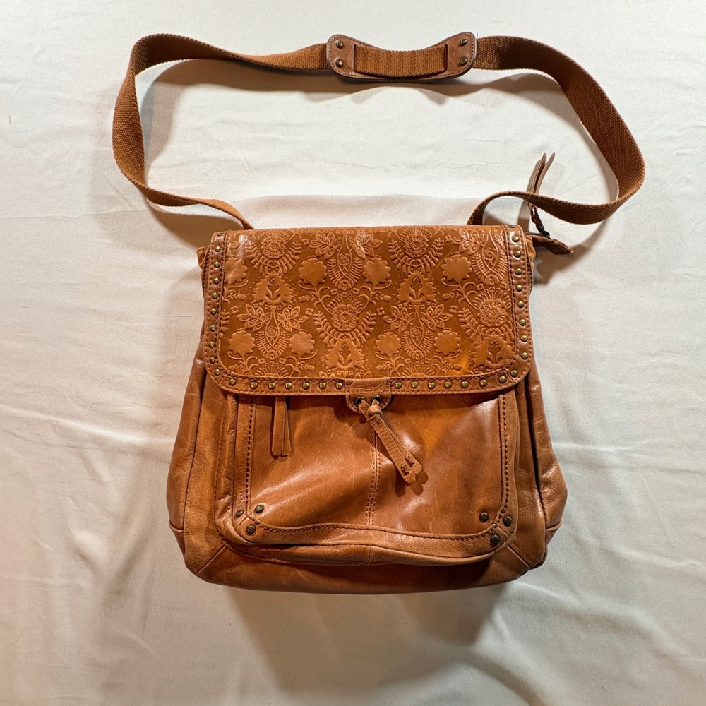 The Sak Ventura Cognac Leather Convertible Crossbody Backpack Embossed Floral